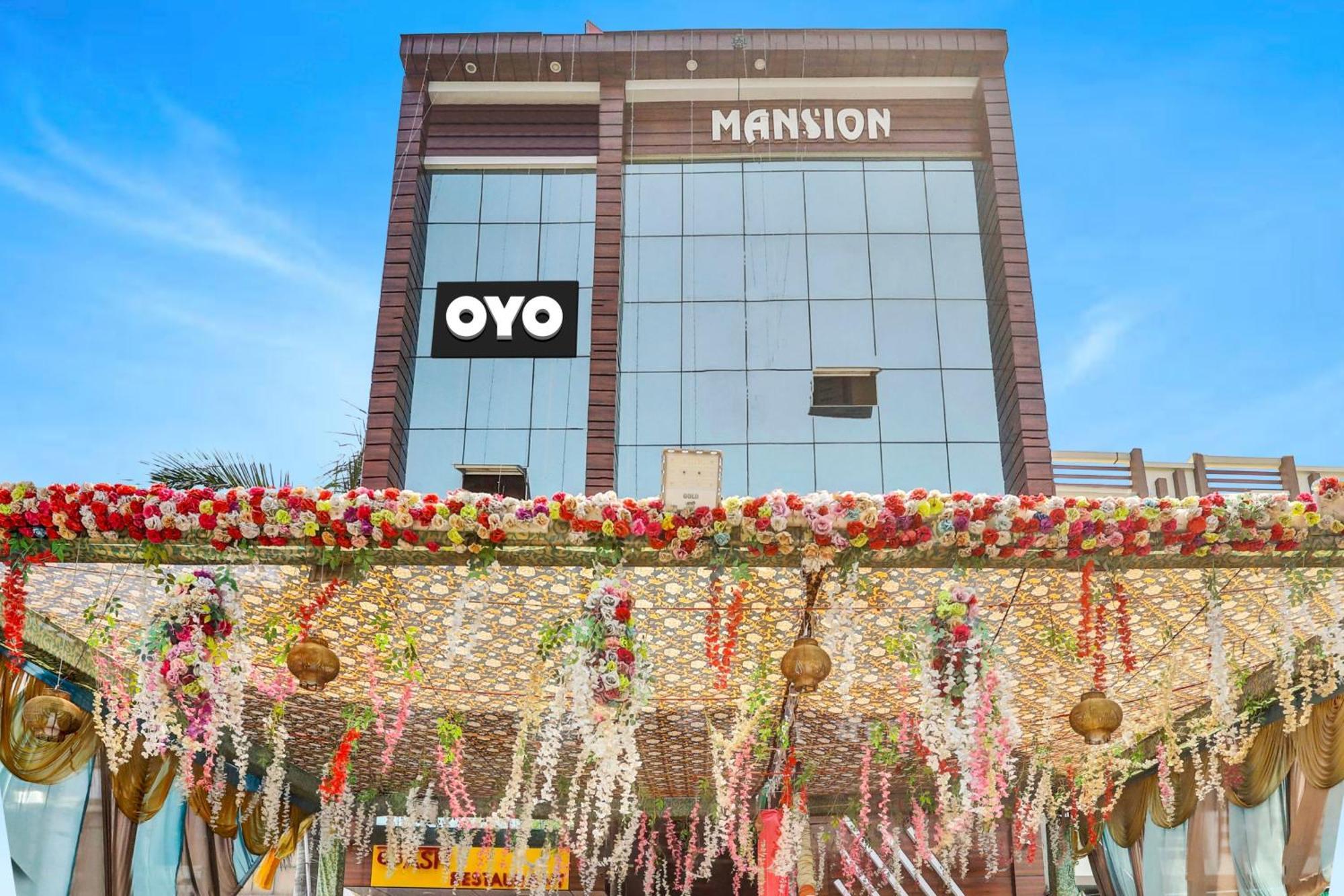 Chaya Hotel And Banquet Hall กานปูร์ ภายนอก รูปภาพ